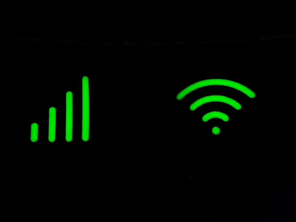 The symbols for cellular data and wifi